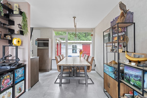 Medium property photo - W.H. Vliegenstraat 93, 3317 GS Dordrecht